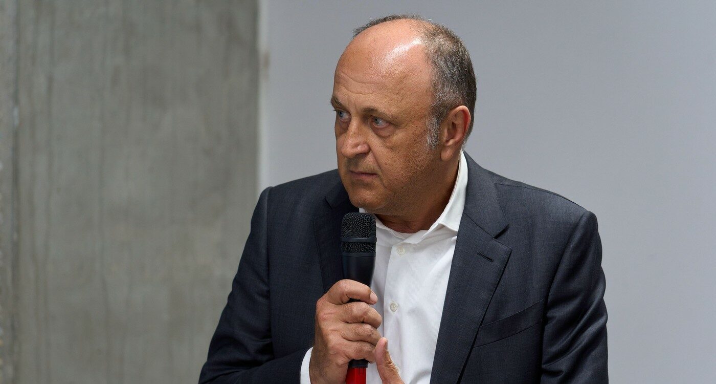 MERCATO Dan Șucu, lovitură de proporții! Îl vinde pe fundaș cu 5 milioane de euro la Șahtior Donețk