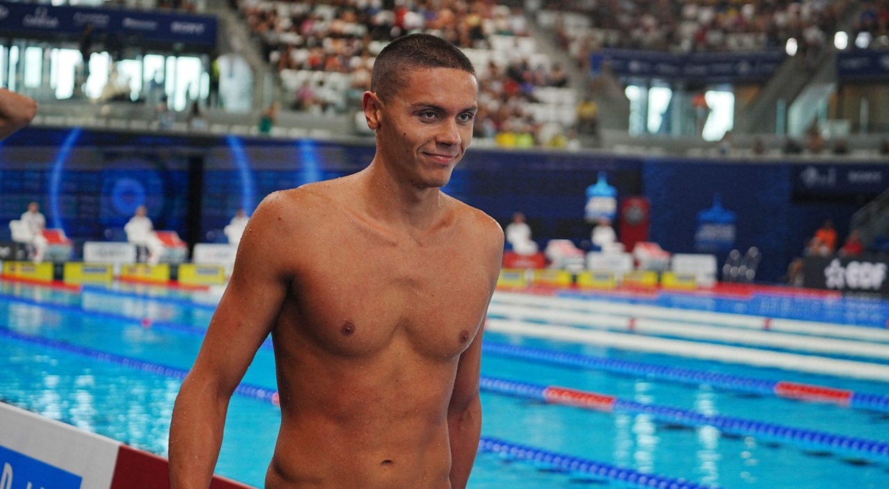 David Popovici, un extraterestru pentru francezii de la L’Equipe: „A zdrobit semifinalele cu cel mai timp mondial al anului”