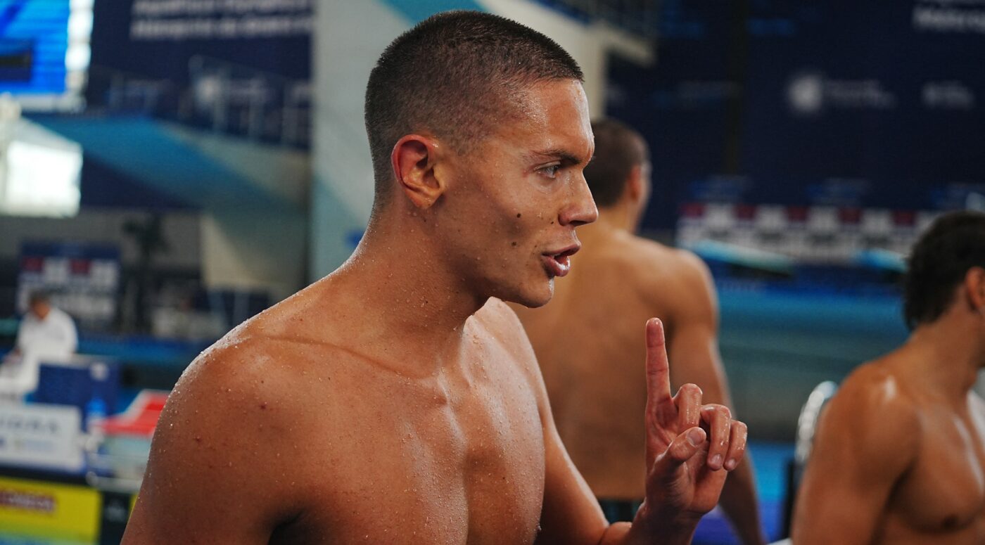 David Popovici vorbește despre calificarea în semifinale la 200m liber, dar dezvăluie și cum a sărbătorit aurul european. „Vă spun exact”