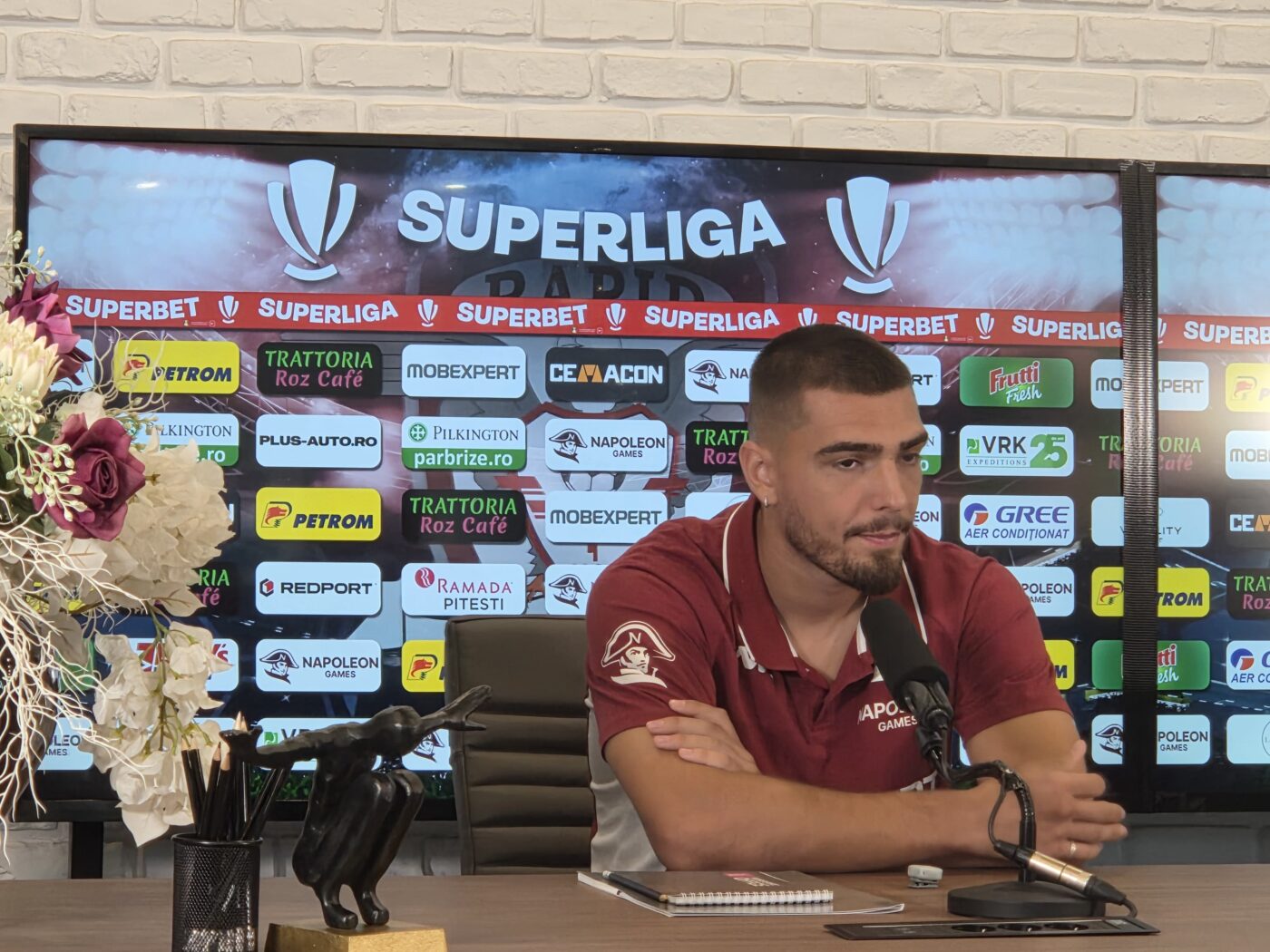 VIDEO Denis Ciobotariu a încins derby-ul cu Dinamo: „Sunt rapidist sută la sută!”