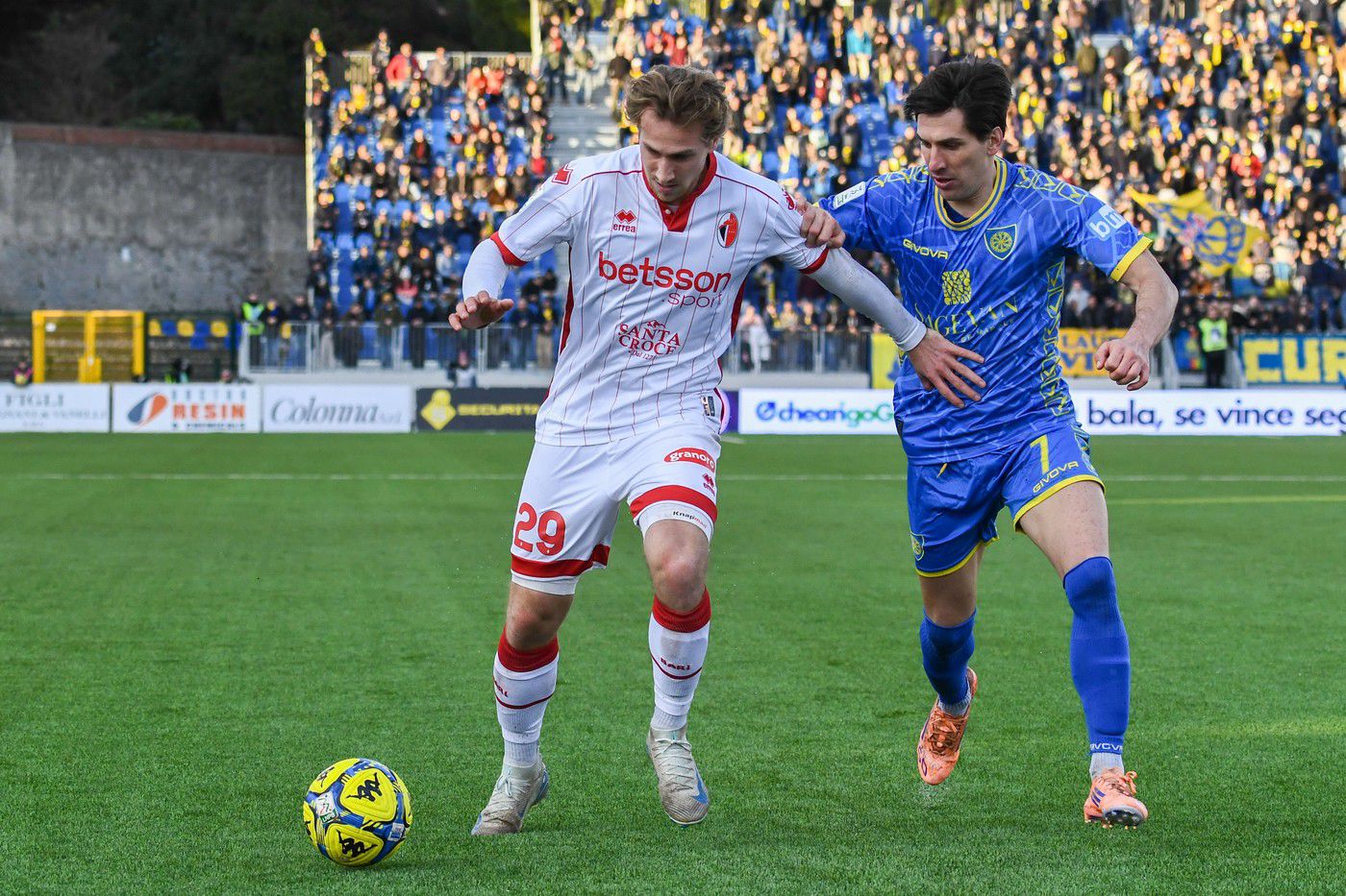 MERCATO Dinamo vrea un jucător cu o poveste cutremurătoare care evoluează la fosta echipă a lui George Pușcaș. EXCLUSIV