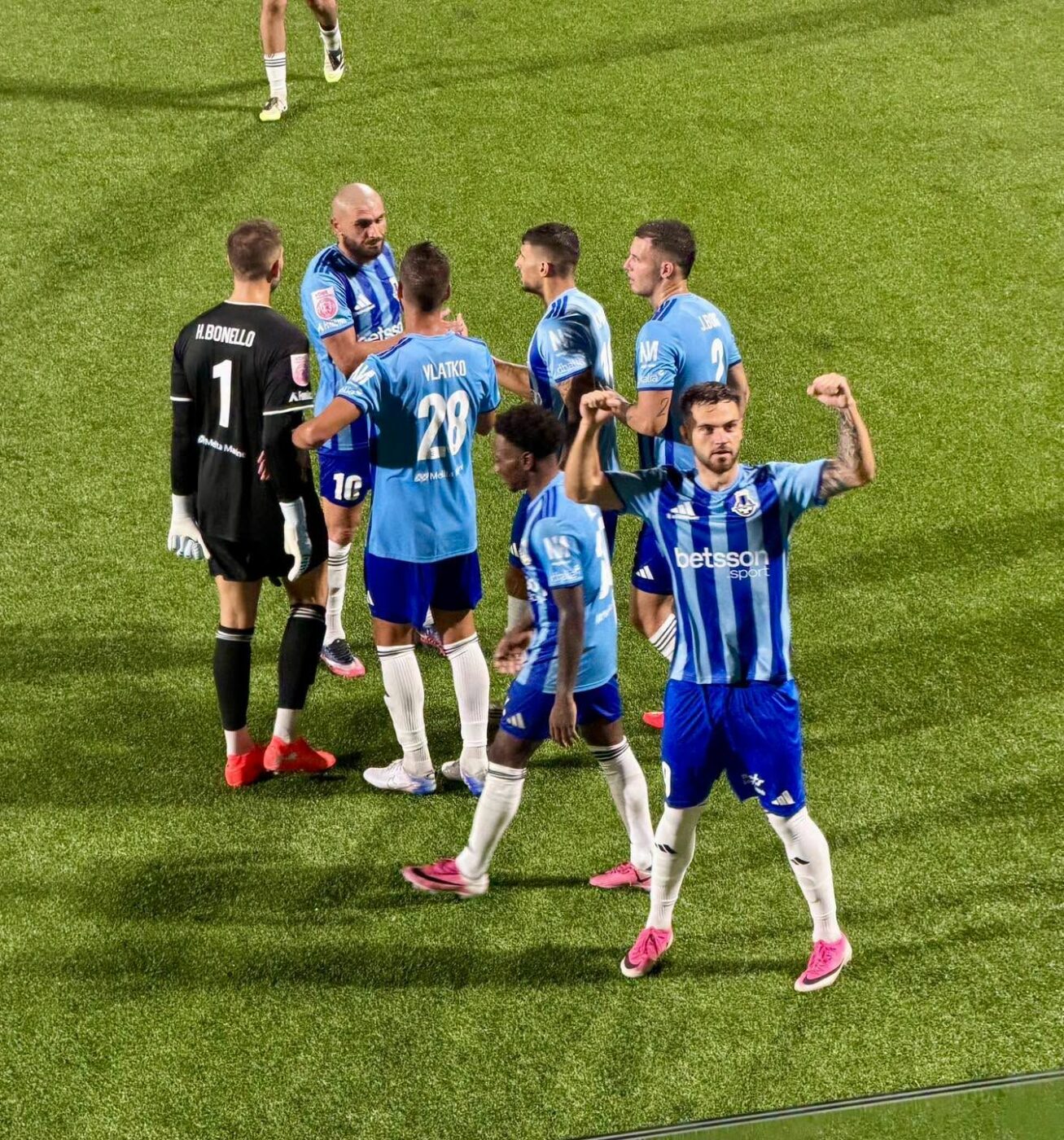 Impact imediat! „Perla” lui Hagi a dat gol la debutul pentru echipa cu 26 de titluri