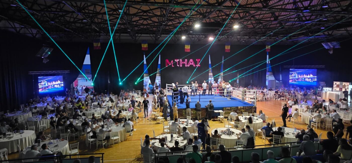 SPECIAL În numele campionului! Lumea boxului, cu Francisc Vaștag și Leonard Doroftei printre invitați, a vibrat la Deva pentru un nume uriaș: Mihai Leu