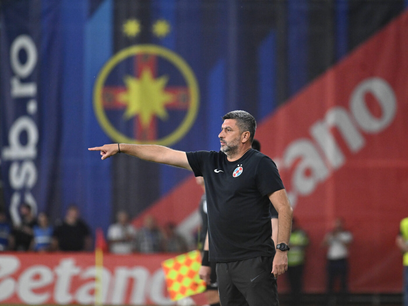 SPECIAL Gestul prin care Marius Baciu și-a salvat momentan postul la FCSB și cum a reacționat la adresa lui Florin Tănase
