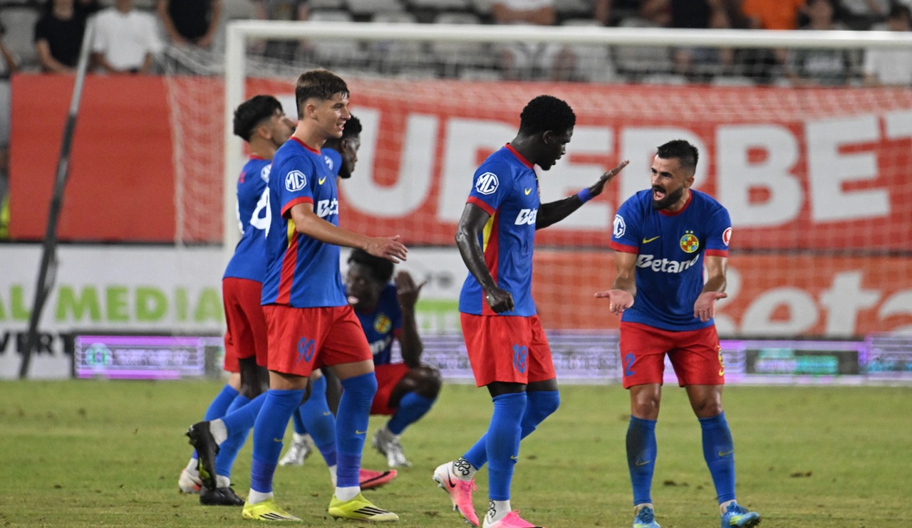 „Cât de nebun e și ce greșeli face în apărare!”. Gigi Becali nu a avut milă de preferatul lui de la FCSB