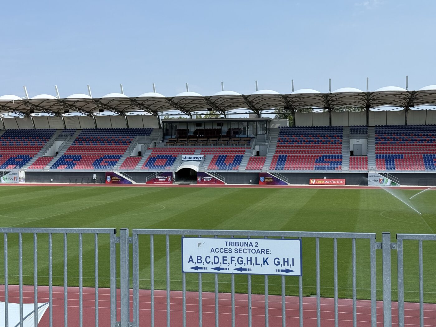 Stadionul din Târgoviște a fost omologat astăzi pentru Liga 1! FCSB – UTA Arad se va juca pe „Eugen Popescu”, pe un gazon impecabil! EXCLUSIV
