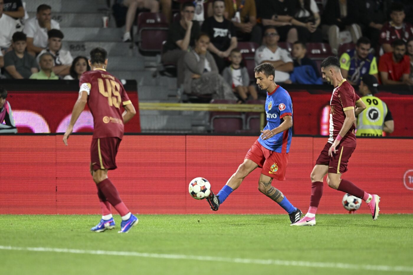 DECLARAȚII Juri Cisotti știe unde a pierdut FCSB meciul cu CFR: „Din păcate, nu am făcut asta”