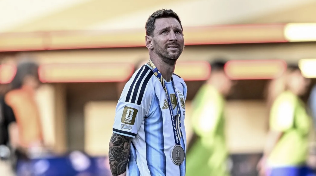 BREAKING NEWS Leo Messi s-a retras din fotbal pe termen nelimitat după moartea tatălui său. Anunț despre decizia argentinianului