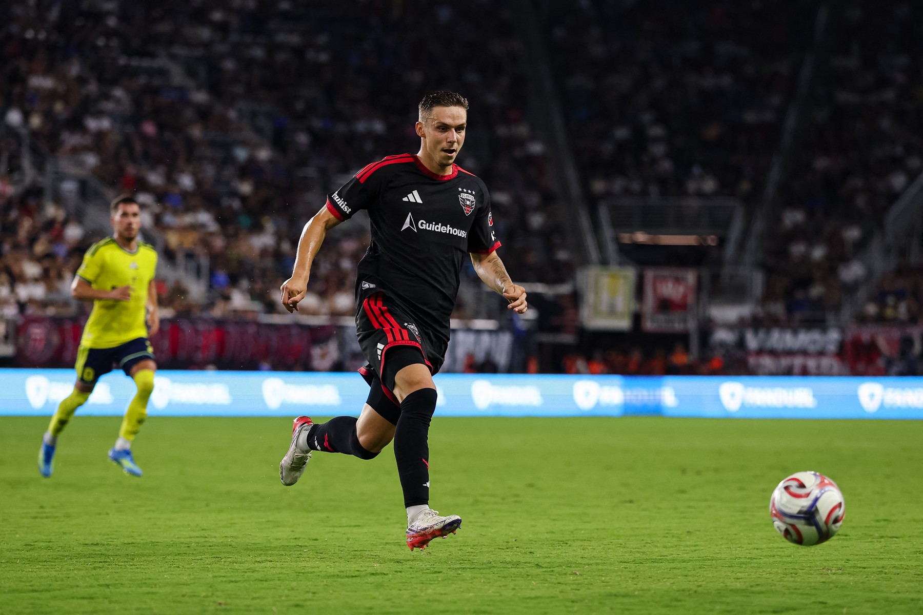 Louis Munteanu a scos DC United de la 0-2: artificiul care i-a lăsat pe americani cu gura căscată