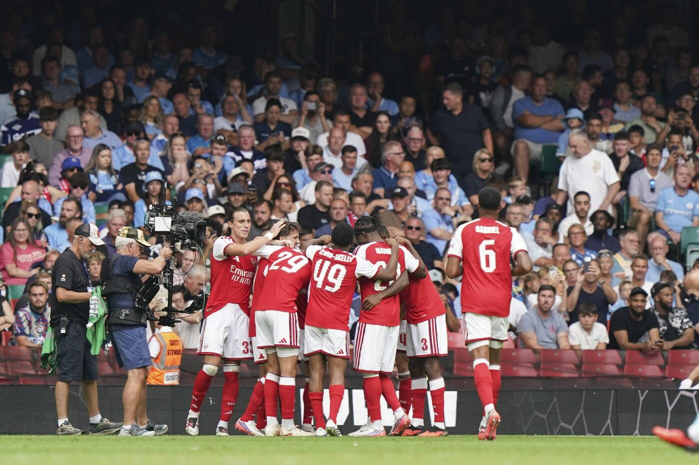 Manchester City, umilită de Arsenal în Supercupa Angliei! Cât s-a terminat meciul