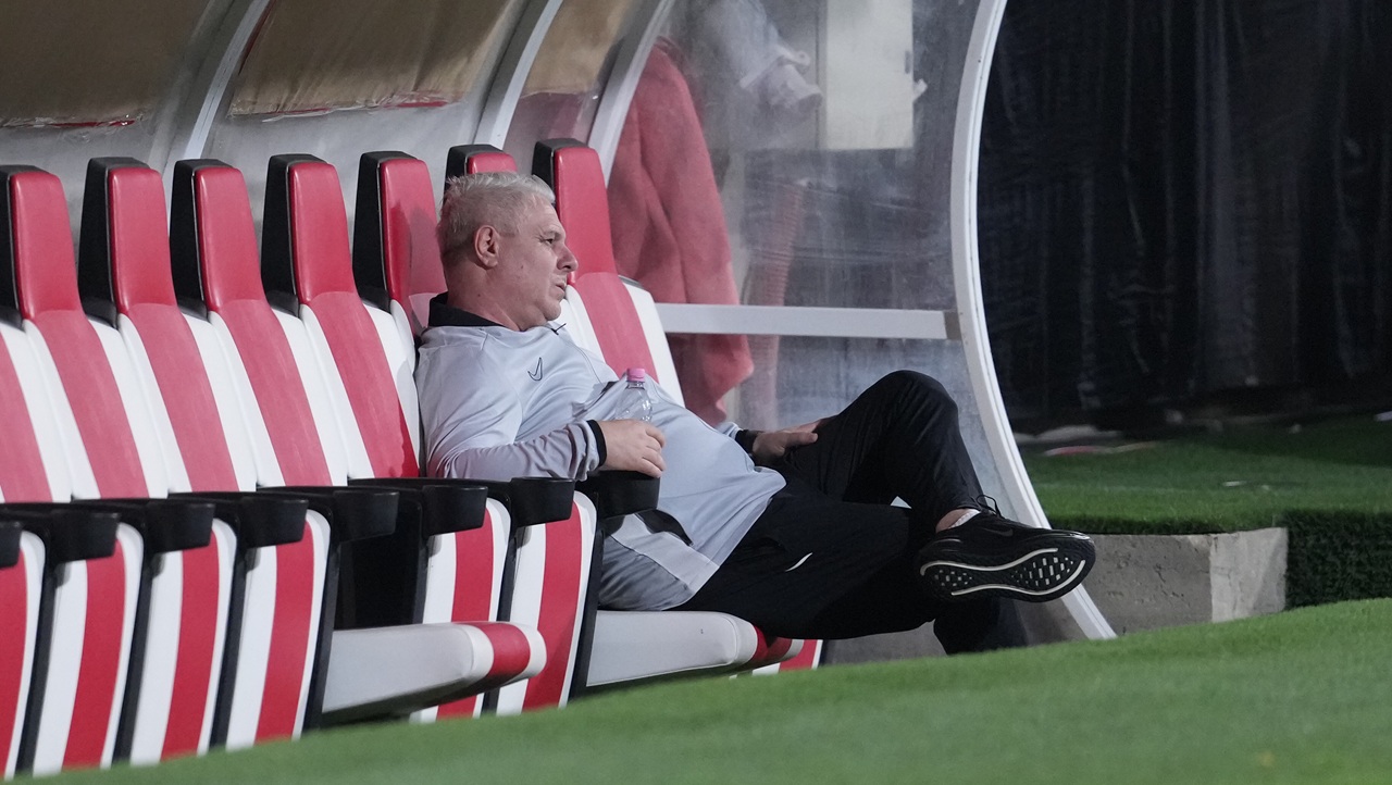 „Nu-l copiez pe Dan Petrescu”. Marius Șumudică, reacție despre FCSB