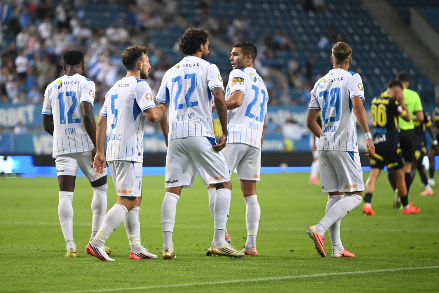 Motivele pentru care Universitatea Craiova s-a deplasat în Finlanda cu două zile înaintea meciului din Europa League cu KuPS Kuopio. EXCLUSIV