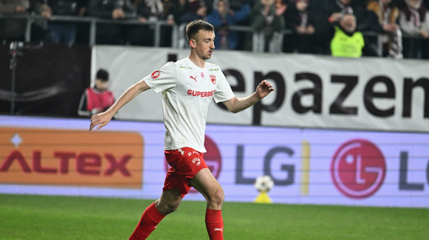 MERCATO De ce Nikita Stoinov nu va ajunge la Universitatea Craiova de la Dinamo și care sunt ceilalți doi jucători în aceeași situație
