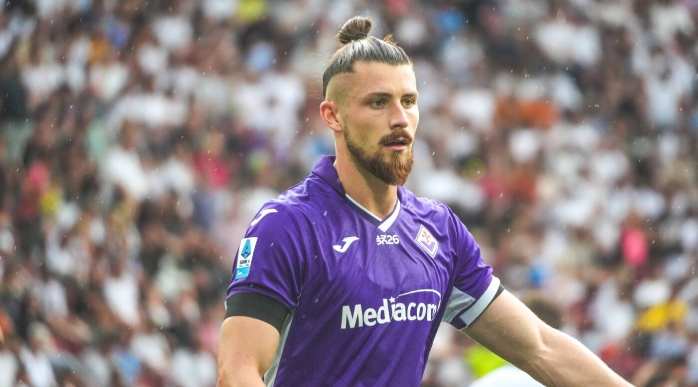 Radu Drăgușin, pus la zid de italieni pentru greșeala de la un gol al lui Real Madrid cu Fiorentina