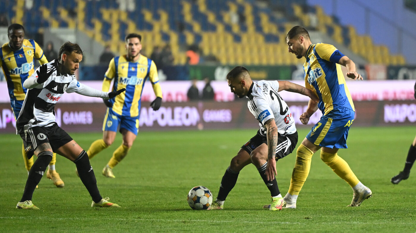 U Cluj – Petrolul Live Text Online, de la 21:00, în etapa 7 din Superliga. Învingătoarea ajunge pe podium. Echipele probabile