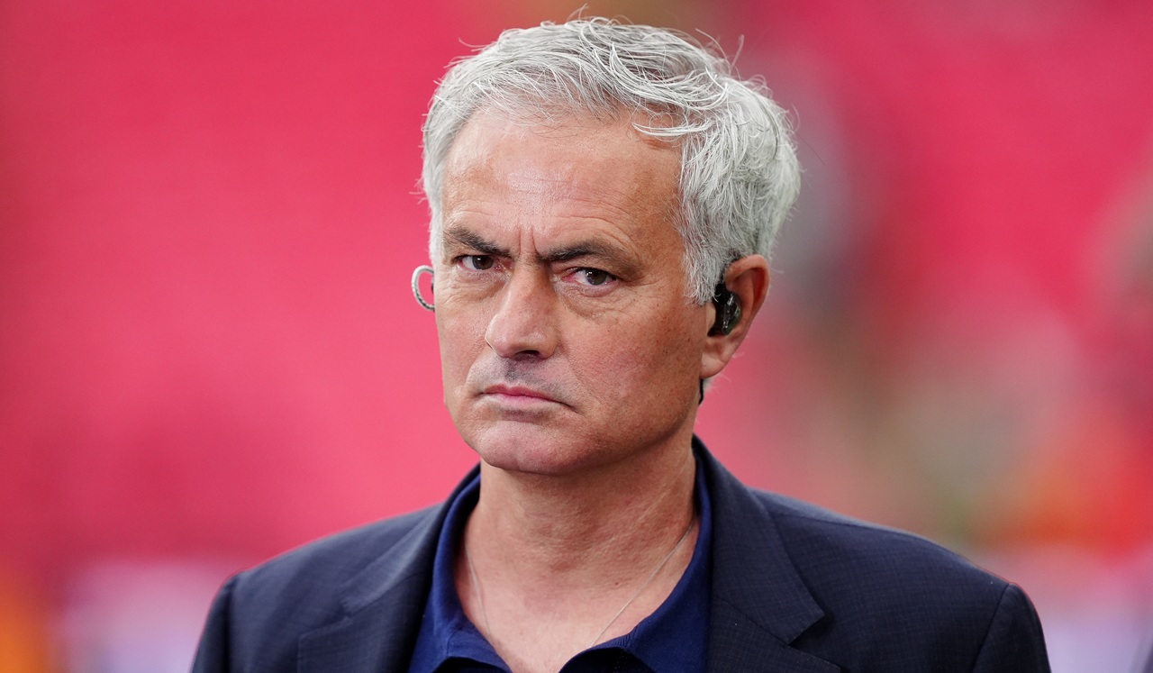 Cum arată vila lui Jose Mourinho de 1.400 de metri pătrați, cu piscină, din Madrid. Chiria îl costă 20.000 de euro pe lună