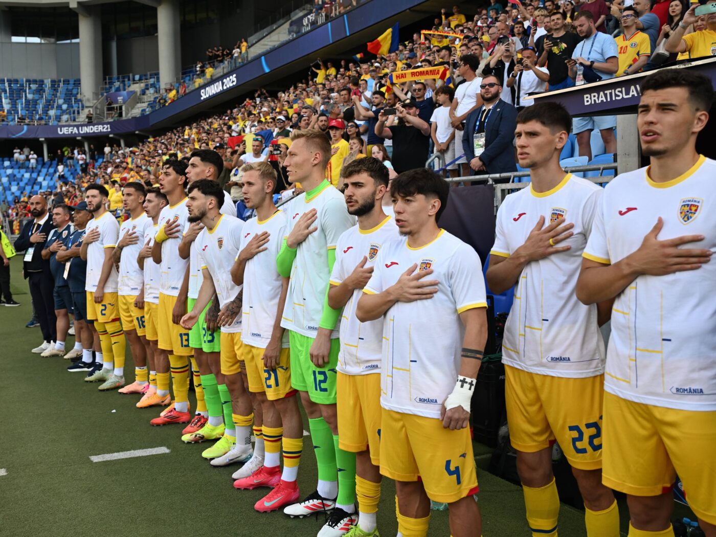 Atacantul dorit de Dinamo a venit în România și se pregătește de transfer