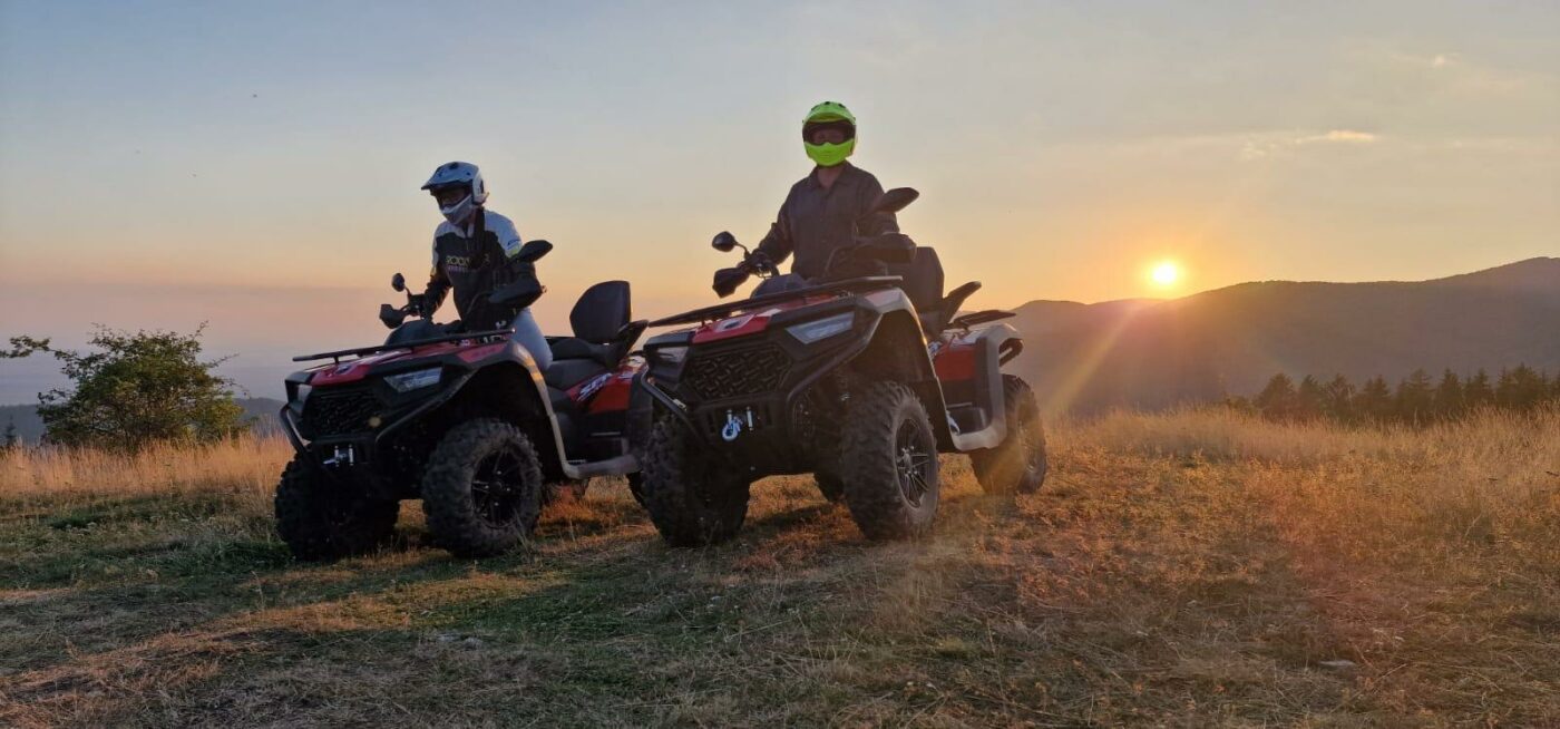 ADVERTORIAL. Top 5 activități pe care le poți face pe Transalpina: de la priveliști spectaculoase la tururi ghidate cu ATV-ul