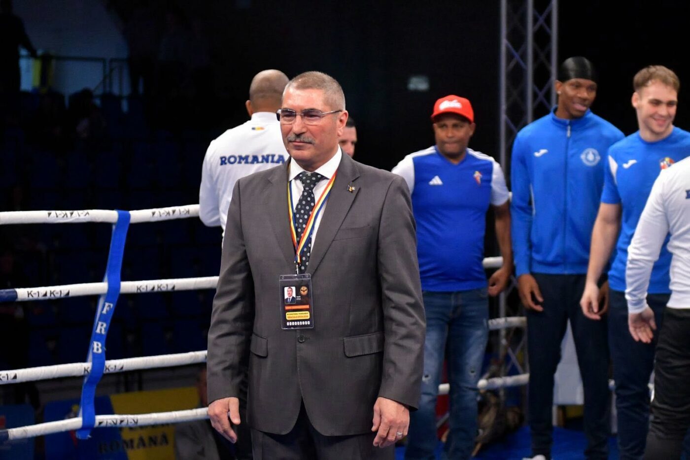 CORESPONDENȚĂ Pugiliștii români au cucerit 19 medalii la Centura Moldovei! Reacția președintelui FR Box după ultima repetiție oficială înainte de Mondiale. EXCLUSIV