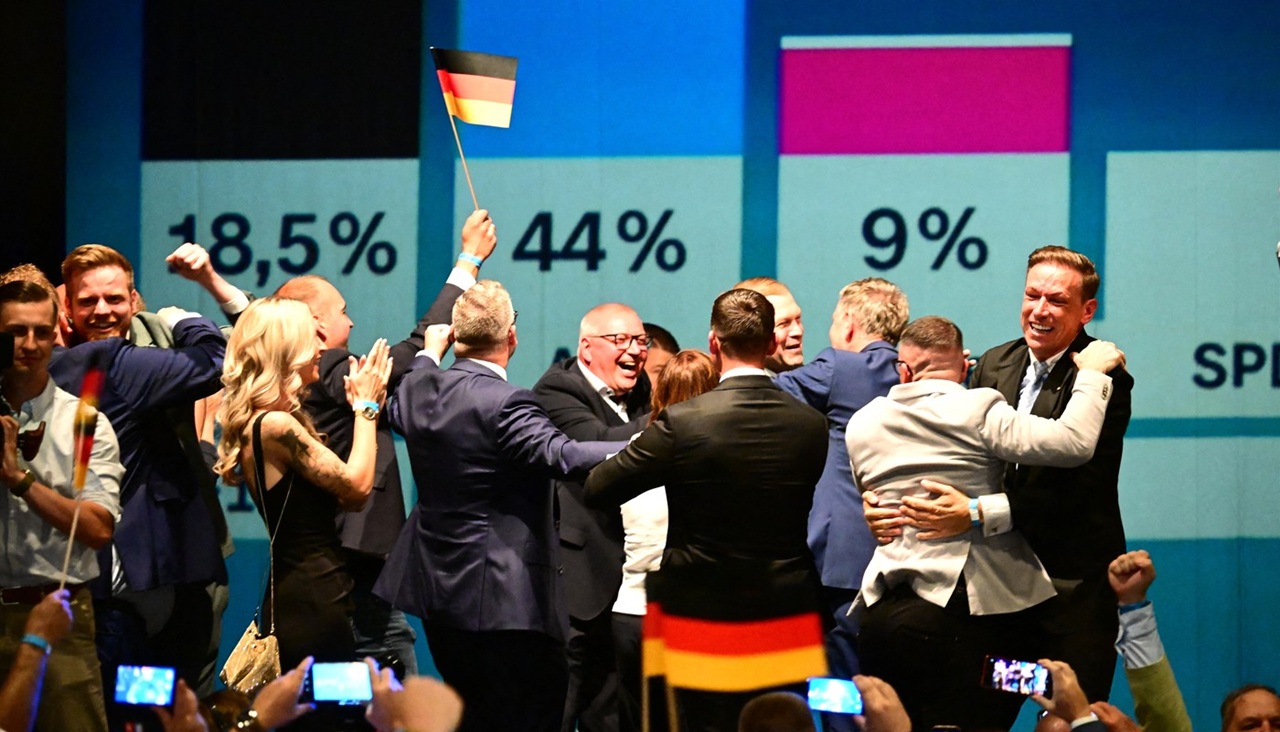 Cum poate influența victoria AfD în alegeri fotbalul din Germania. Controversele în care partidul de extremă dreapta a fost implicat
