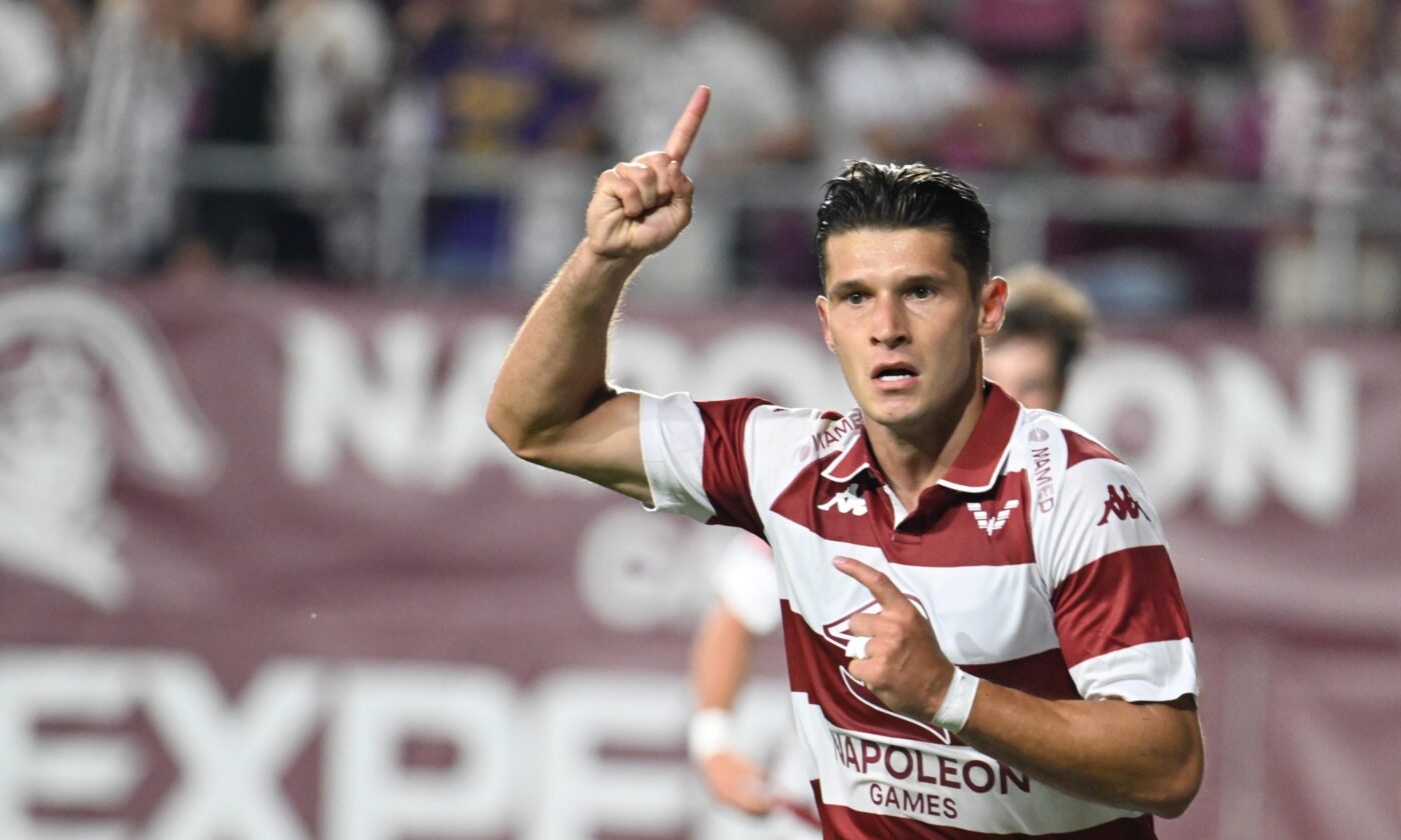 Alex Dobre, la un pas de transferul la clubul britanic cu 55 de titluri de campioană și câștigătoare a Cupei Cupelor!