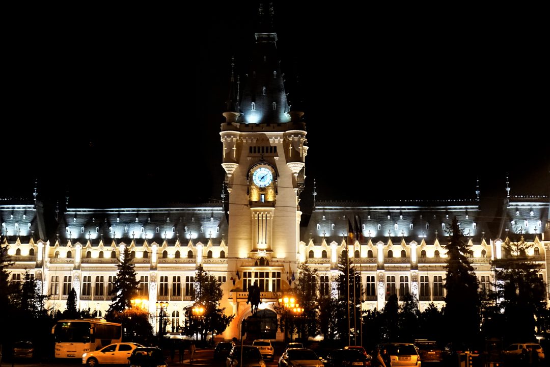 Ce s-a întâmplat de fapt cu cei 18 algerieni așteptați la Iași în aceste zile: „N-au mai ajuns deloc!”. EXCLUSIV