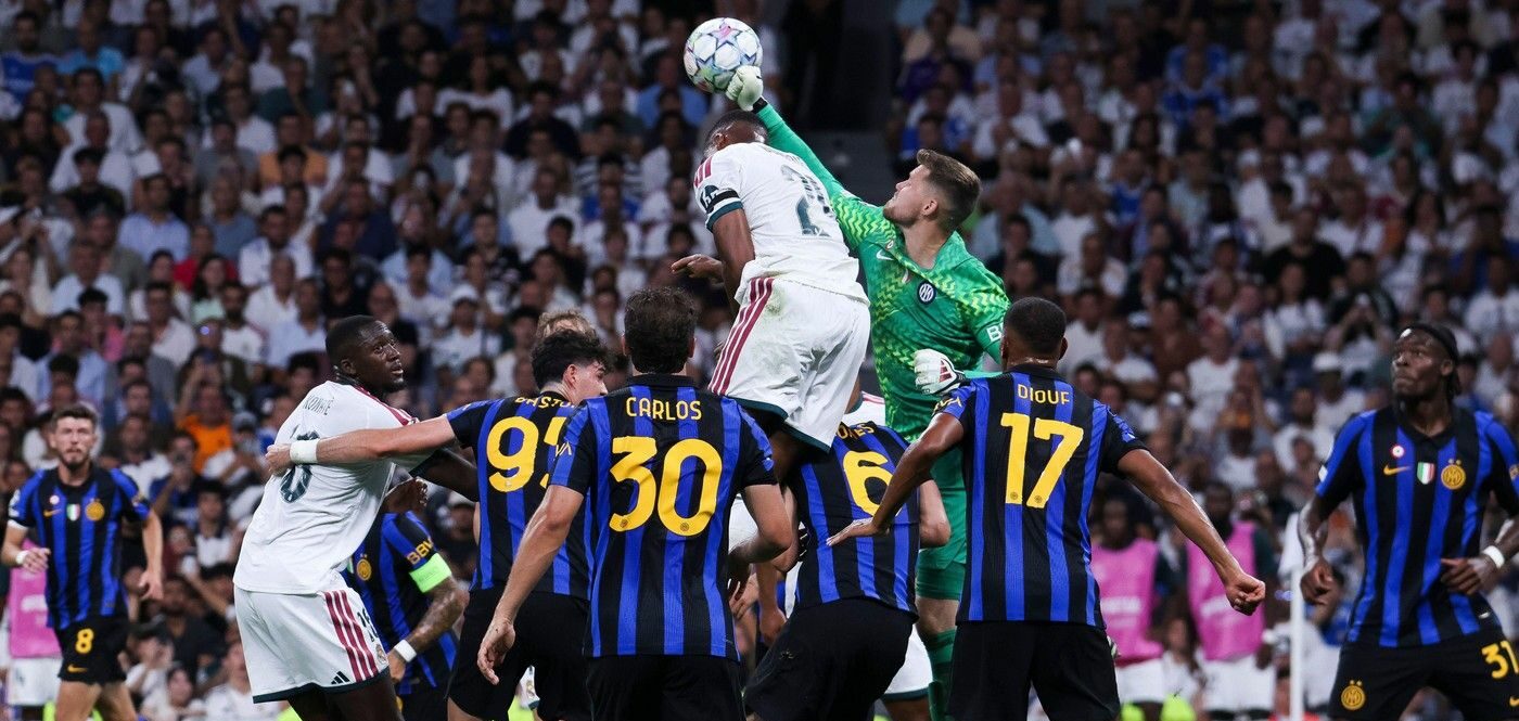 Chivu s-a săturat de critici și a răbufnit când i-a auzit numele: „De ce trebuie să-l menționați?”
