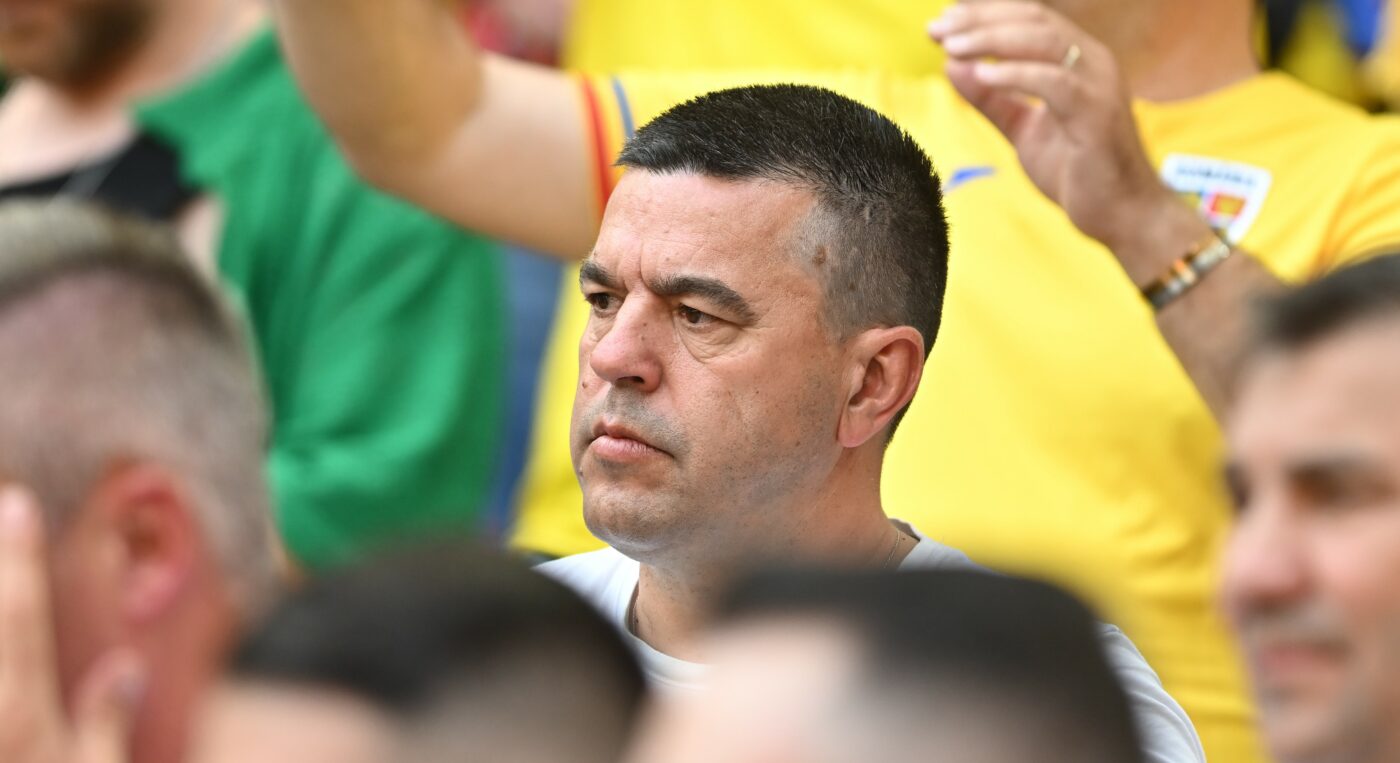 Cosmin Contra a ironizat decizia lui Gică Hagi de a-l folosi atacant pe Man: „Poate îl vedem și pe Stanciu vârf împins!”