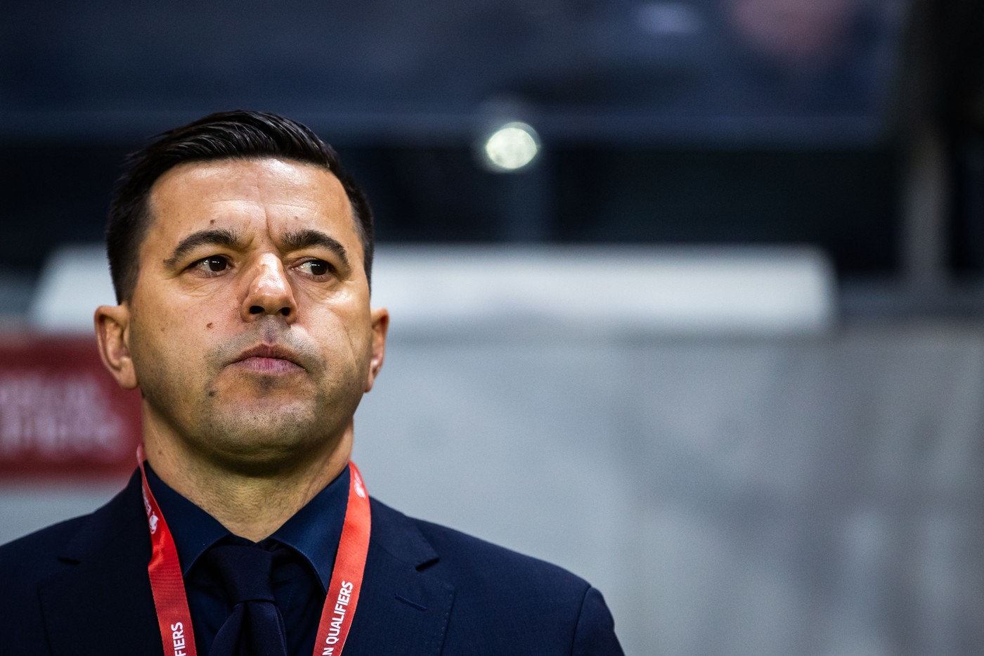 Scandal la echipa lui Cosmin Contra! Vedeta exclusă din lot, iar conducerea a intervenit de urgență