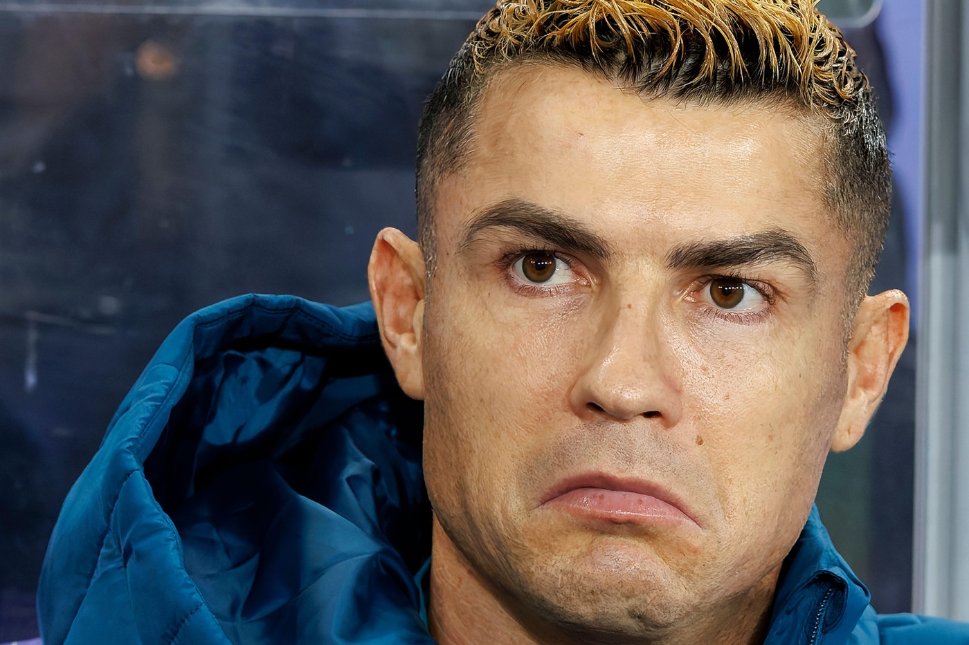 L-au lăsat nervii! Gestul care trădează starea de spirit a lui Cristiano Ronaldo, după ce a rămas pe banca de rezerve