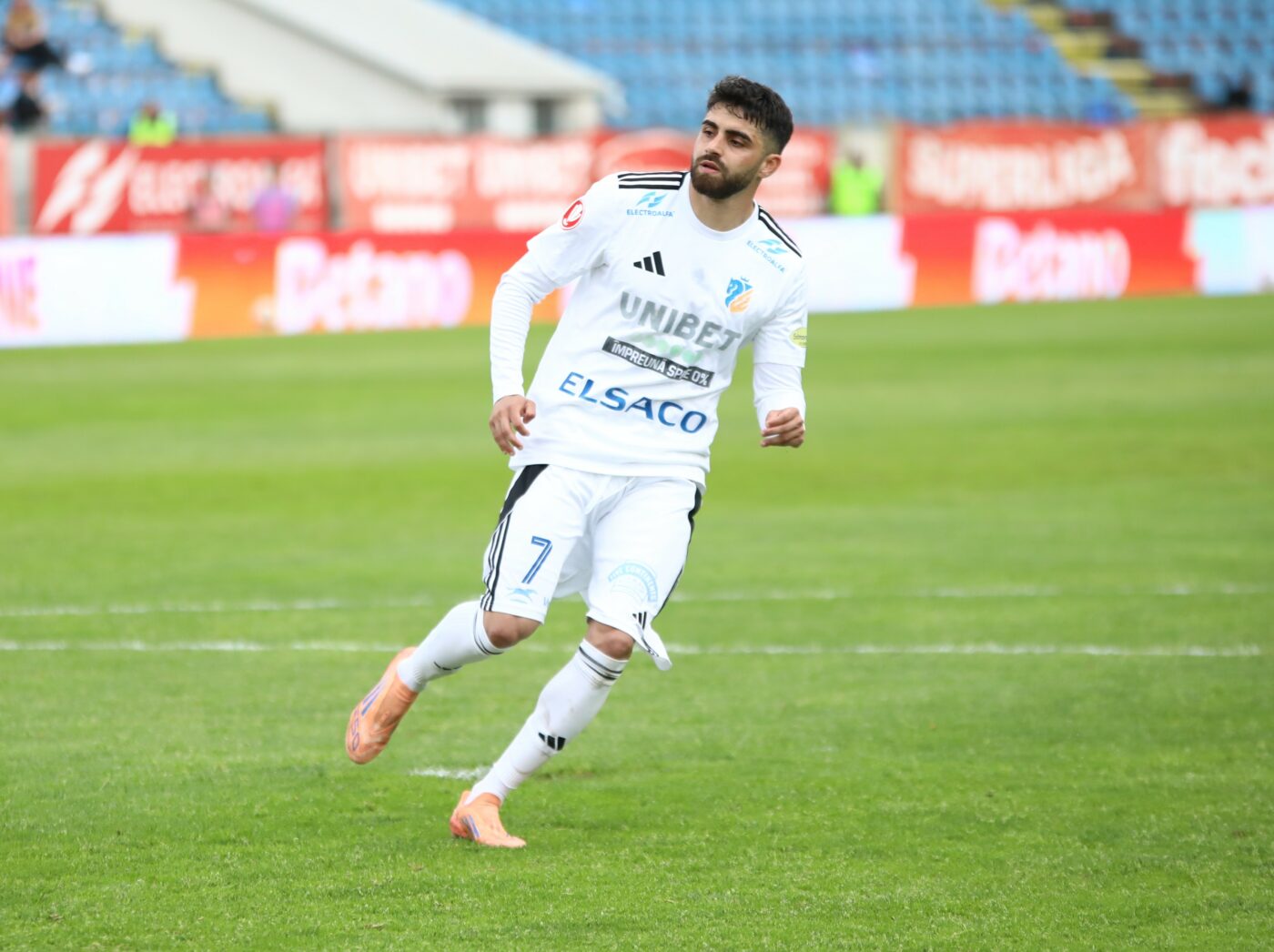 LIVE FC Botoșani – Sepsi, în etapa 8 din Superliga. Show total: 4 goluri în 36 de minute și un penalty ratat