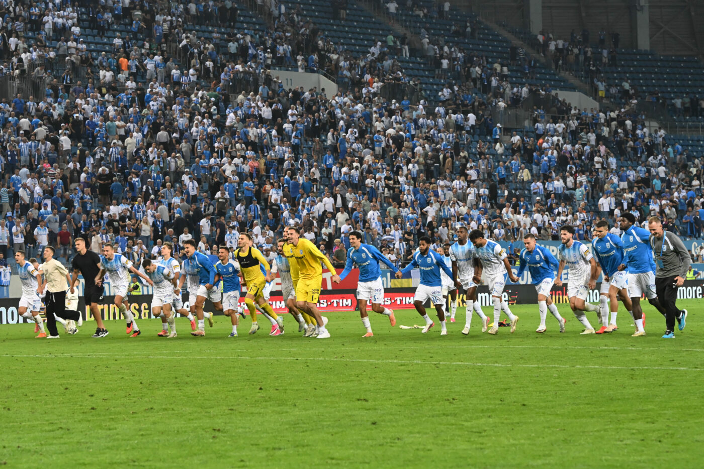 Fotbaliștii de la Universitatea Craiova au făcut ravagii fix înaintea vacanței prilejuite de meciurile echipelor naționale!