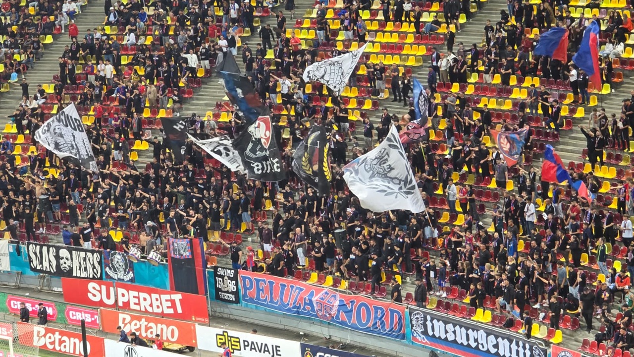 Galeria FCSB, mesaj clar pentru Gigi Becali: Marius Şumudică, înjurat de Peluza Nord la meciul cu Petrolul!