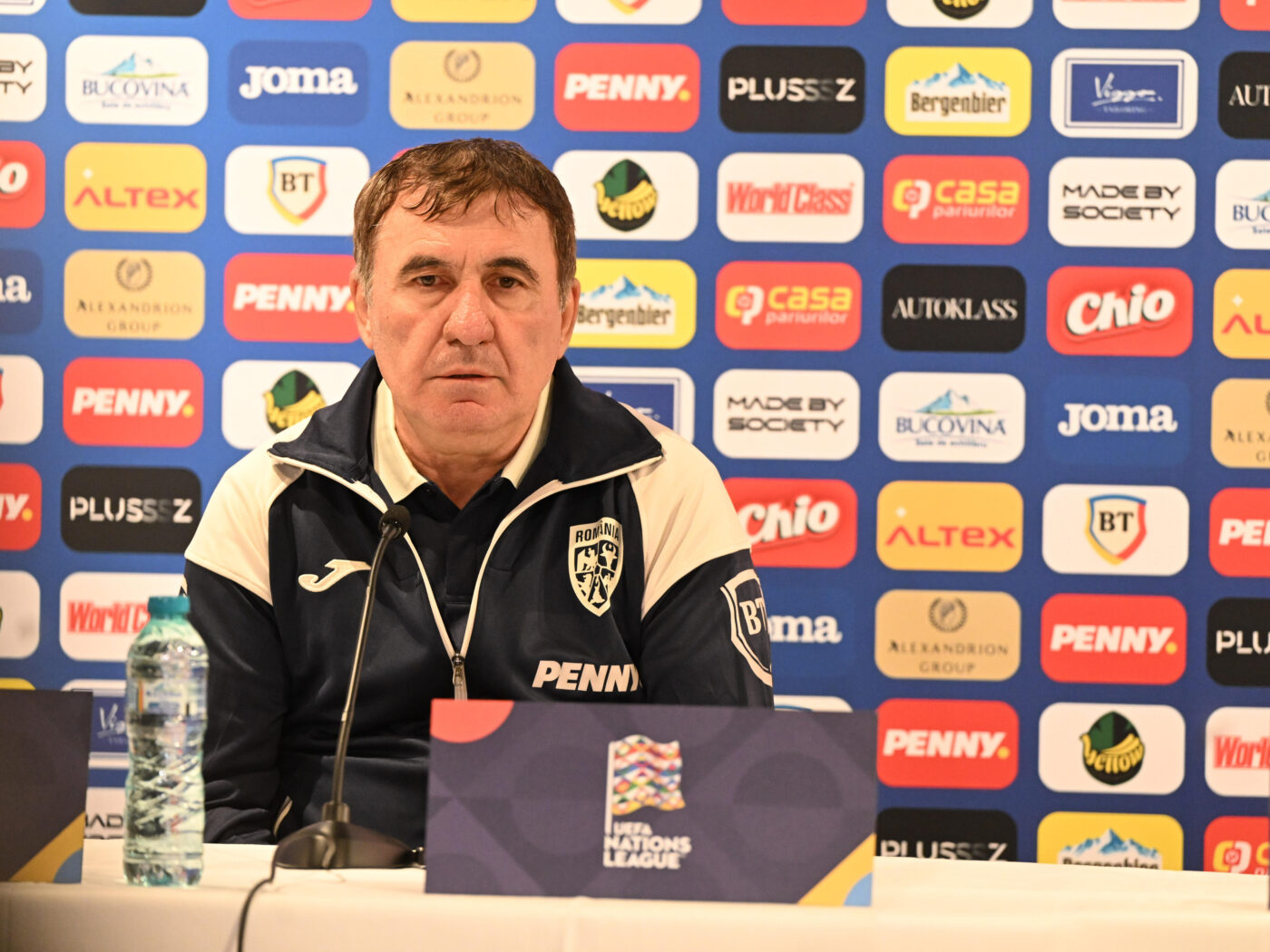 Gică Hagi a anunțat primul titular cu Bosnia-Herțegovina: „Dacă e sănătos, mâine va juca la mijloc”