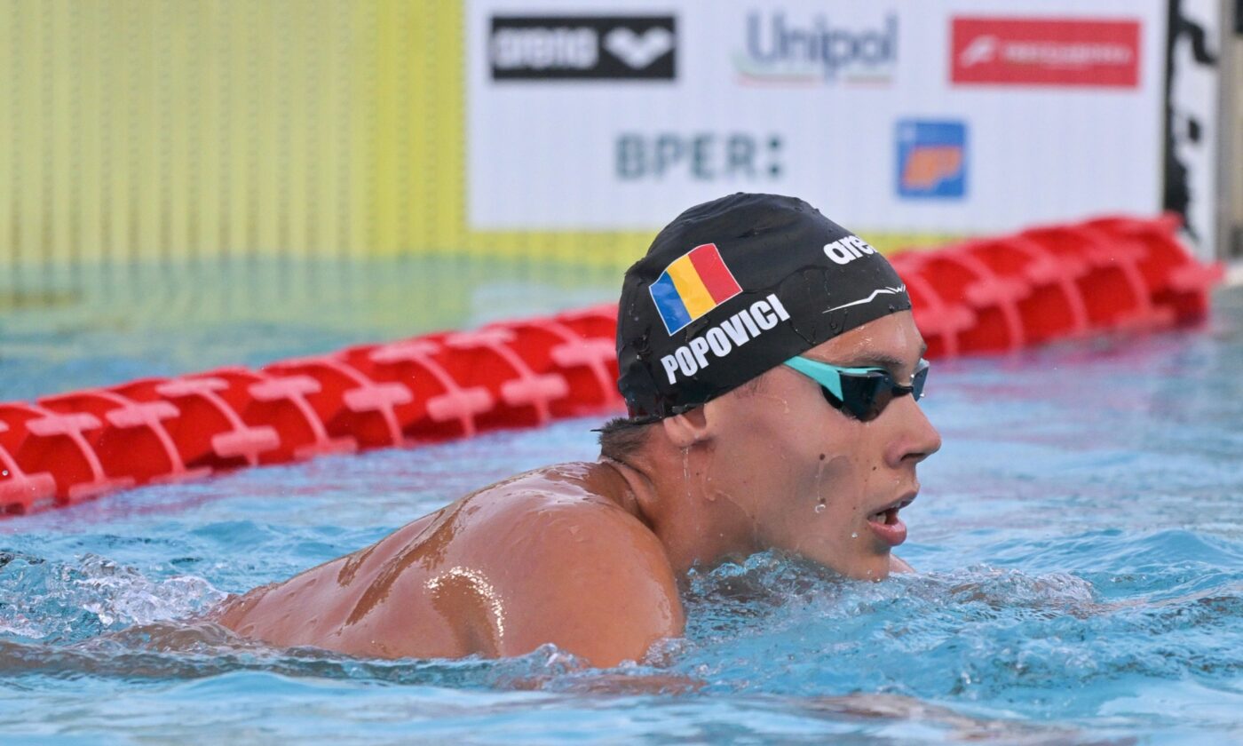 Încă un rival pentru David Popovici! Un deținător de record va înota la 100 metri liber