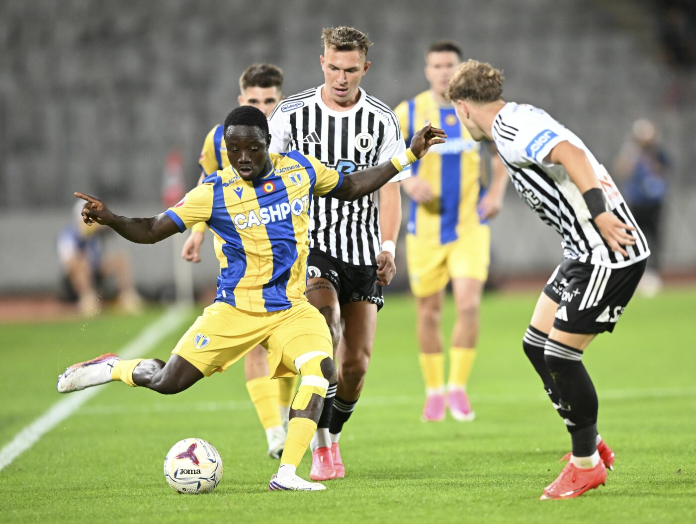 Petrolul Ploiești – Corvinul Hunedoara, Live Text Online de la ora 15:00, în etapa 8 din Superliga. Echipele probabile