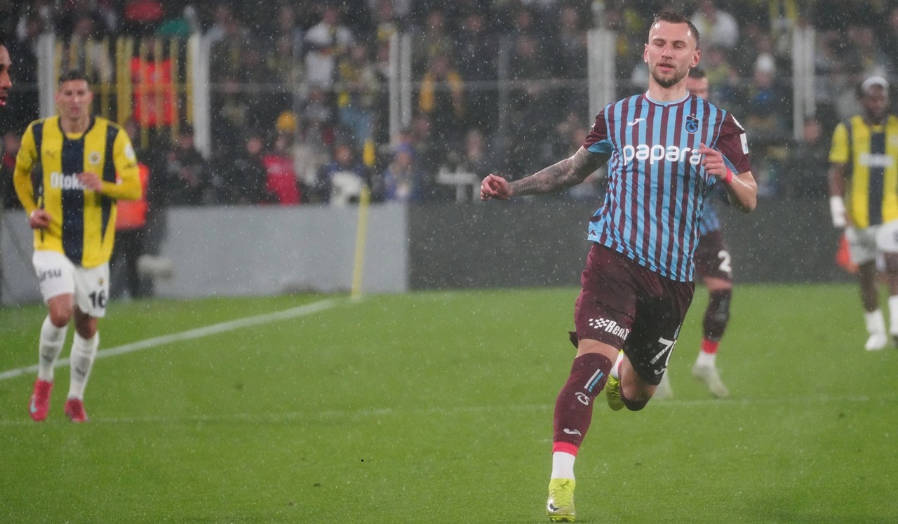 Reacția turcilor după ce s-a aflat suma astronomică la care Denis Drăguș a renunțat de la Trabzonspor: „Ușurare pentru club”