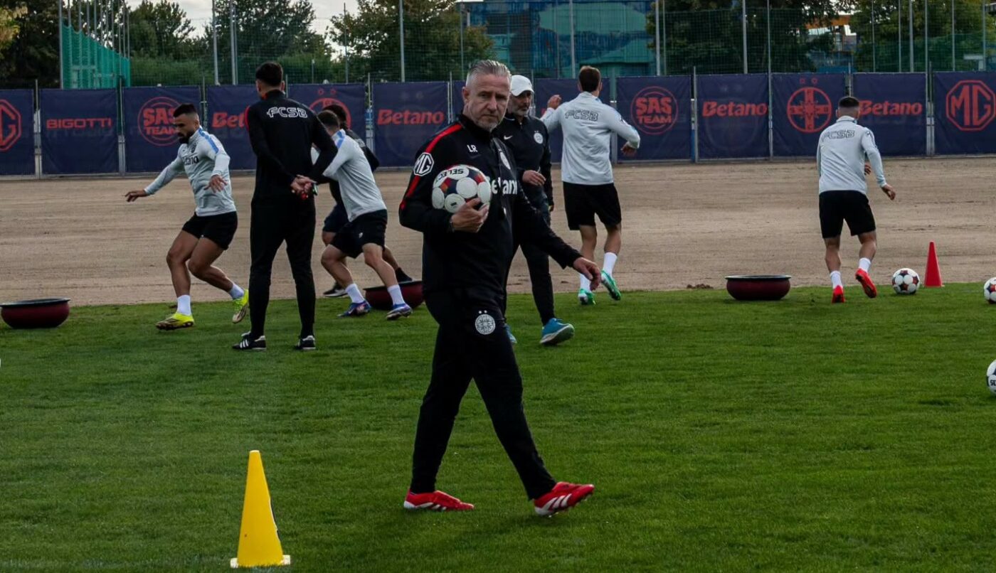 Reghecampf și Neubert au scos „untul” din vedetele FCSB! Imagini de la antrenamentul roș-albaștrilor