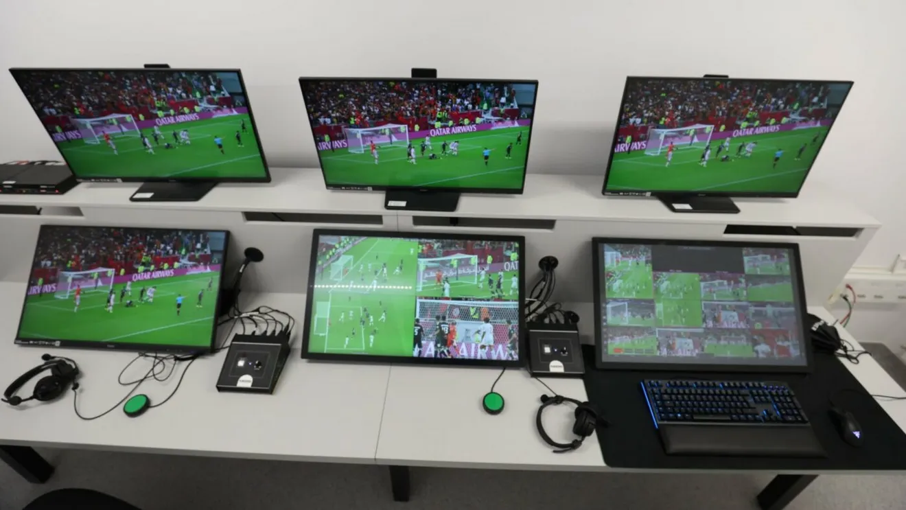 Scandal monstru în Premier League! Au recunocut oficial că VAR a viciat rezultatul în Manchester United – Manchester City