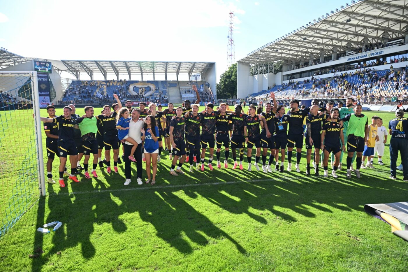Secretele miracolului Petrolul Ploiești. Cum a ajuns pe podium în Superliga cea mai slab cotată echipă, singura fără patron sau susținerea autorităților! EXCLUSIV