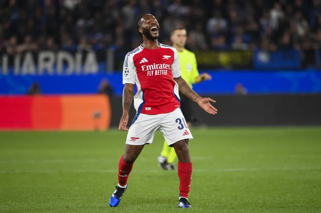 Raheem Sterling a pledat VINOVAT pentru posesie de gaz ilariant după ce a făcut praf un Lamborghini de 270.000 de lire sterline