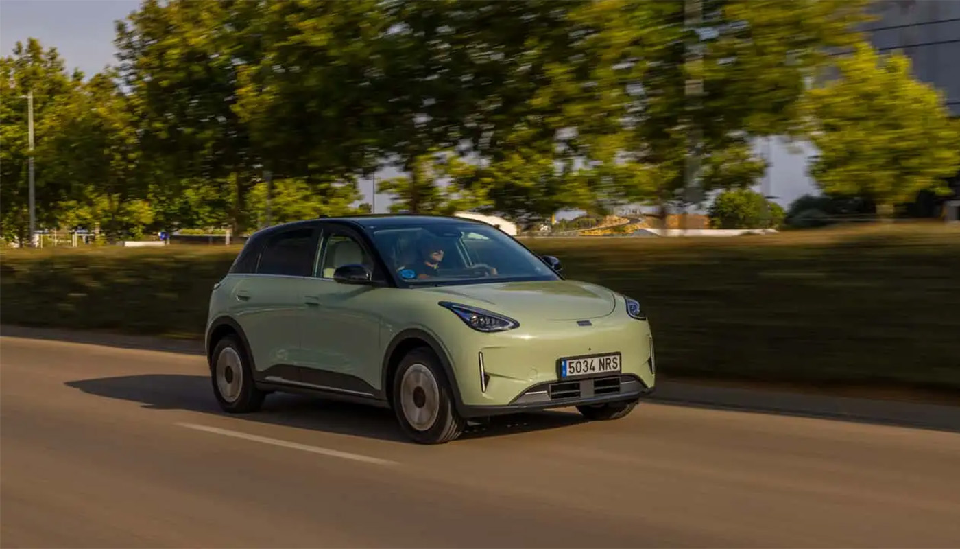 Spaniolii au văzut mașina din China și au dat verdictul: „Dacia Sandero NU e invincibilă!”