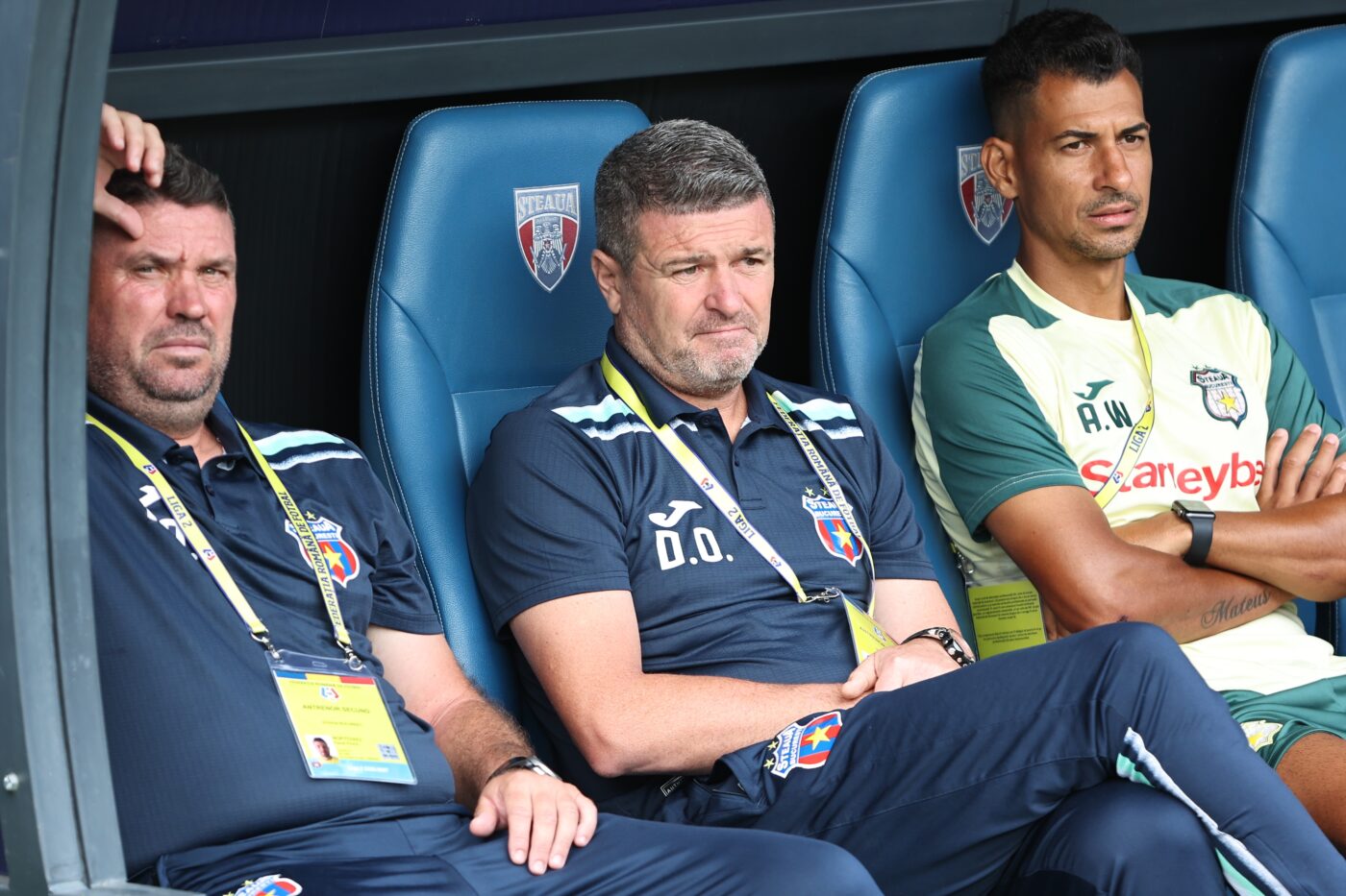 Criza de la Steaua se adâncește, fanii îi transmis lui Daniel Oprița că relația dintre ei se strică: ”Nu e problemă, plec. Dar, am mai vrut s-o fac și clauzele m-au ținut”