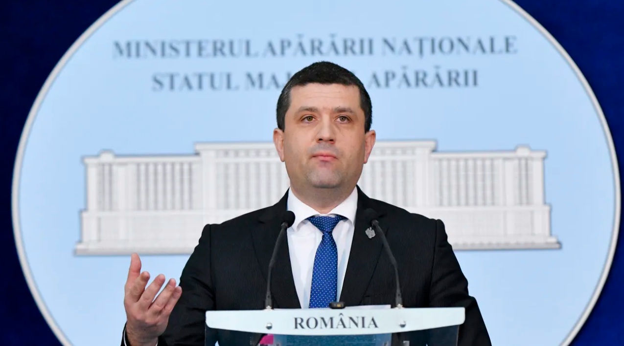 G4Media difuzează un interviu cu ministrul interimar al Apărării, Radu Miruță, la ora 14:00: Despre bugetul record la Apărare, producția de arme în România, cazul complicat IAR-99 SM și dronele rusești