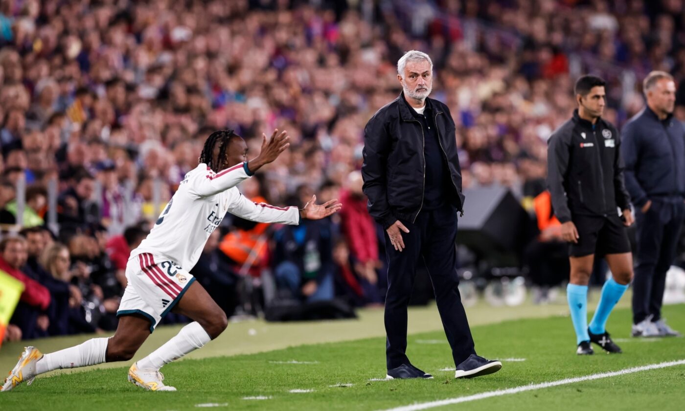 A îngropat „securea războiului”! Iker Casillas, elogii pentru Mourinho după Barcelona – Real Madrid 1-2