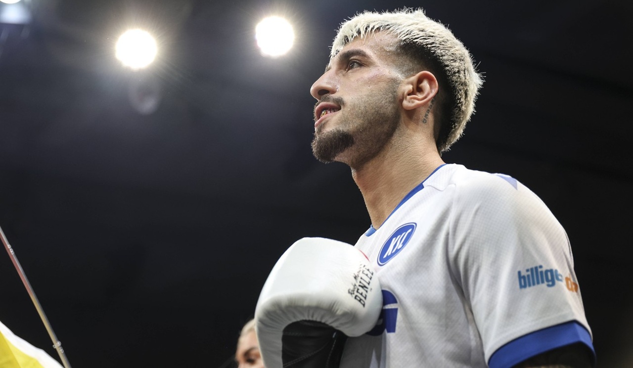 A fugit de război ascuns într-un camion, iar acum visează să devină campion mondial!