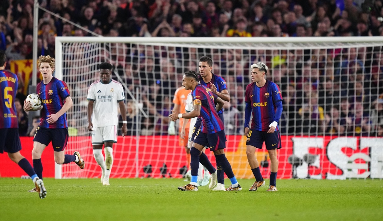 Un român celebru, în tribune la Barcelona – Real Madrid