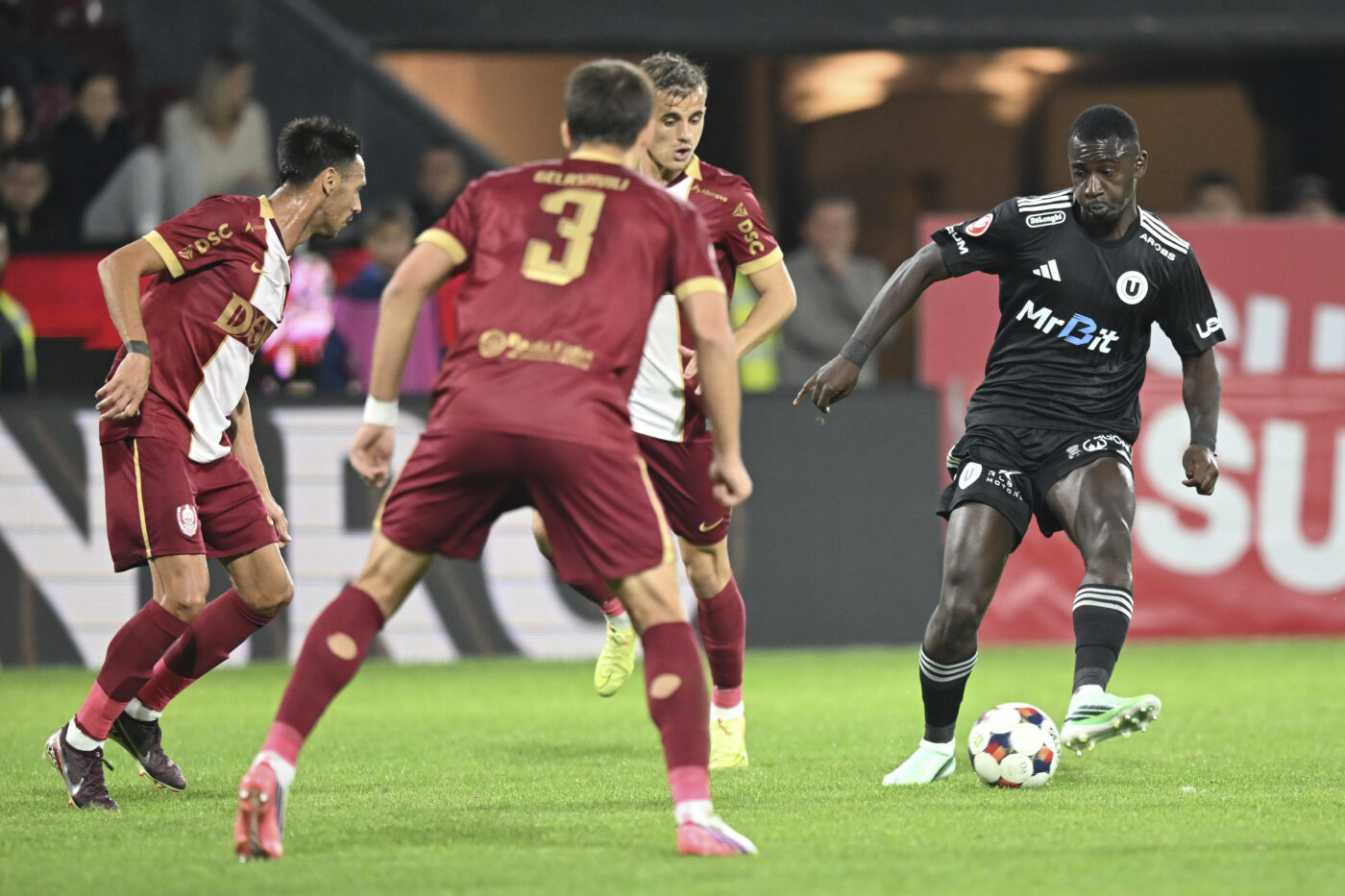 Ce l-a impresionat pe Basarab Panduru la CFR – U Cluj 1-3. „Nu vedeam repriza asta a doua niciodată”