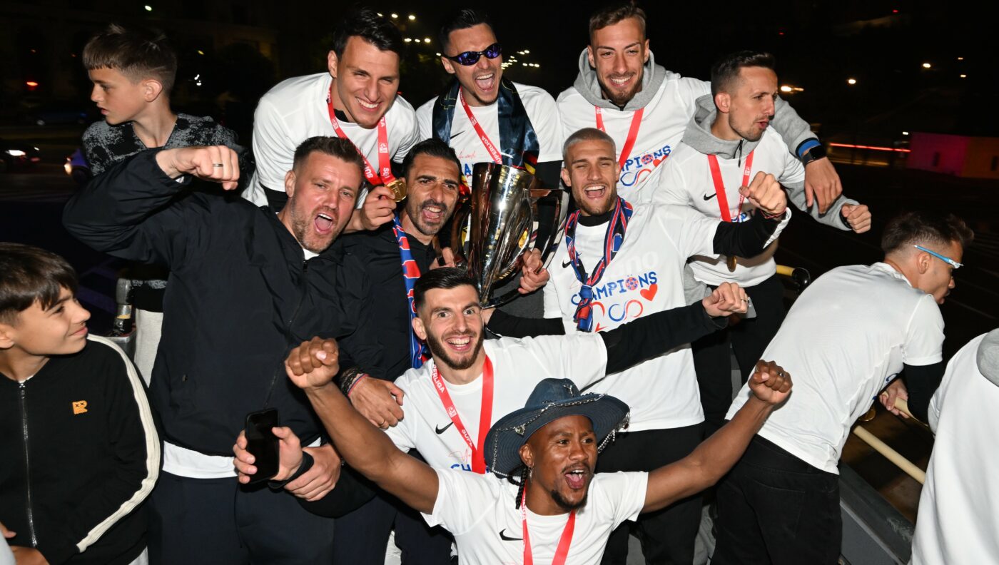 „Cârpă, sclav”. E în cărți pentru a reveni la FCSB, dar n-a uitat durerea din trecut