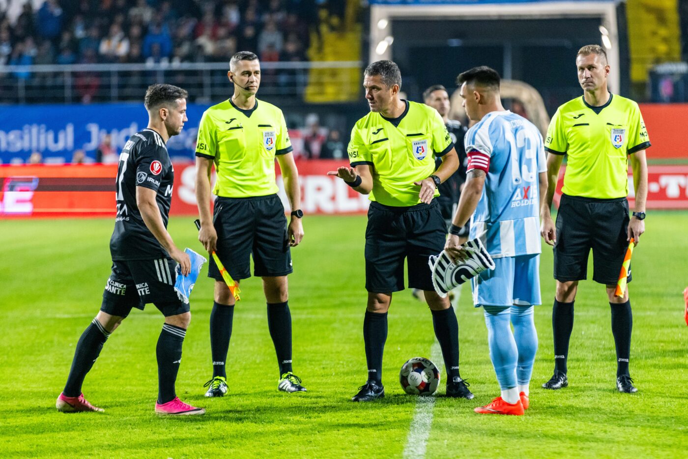 Corvinul Hunedoara – U Cluj  0-3 în etapa 13 din Superliga. Victorie categorică pentru ardeleni